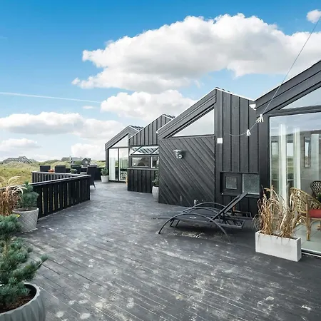 Dom wakacyjny Seaside Wellness Retreat - By Traum